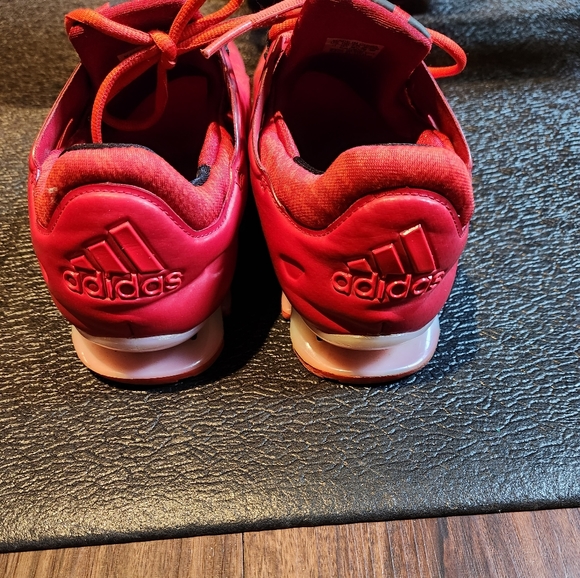 Gently used Men's Adidas Springblade Size 11. Color: Red - Picture 3 of 5